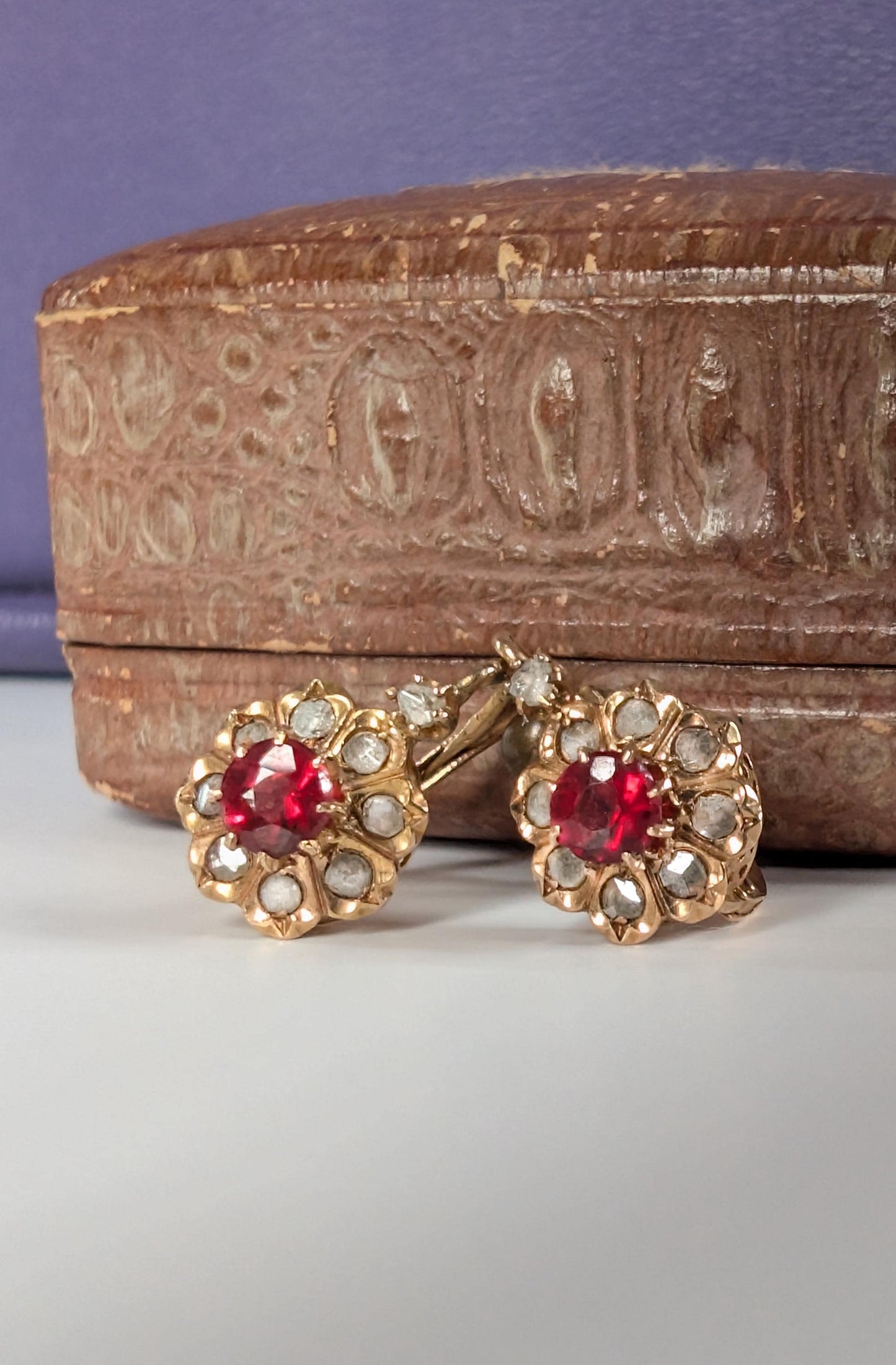 Vintage earrings

OMC diamond jewel

Gold earrings

edwardian earring

drop earrings

Diamond Earrings

diamond earring

cluster earring

antique earrings

antique earring

antique diamond

1900 earrings

18K diamond earrings