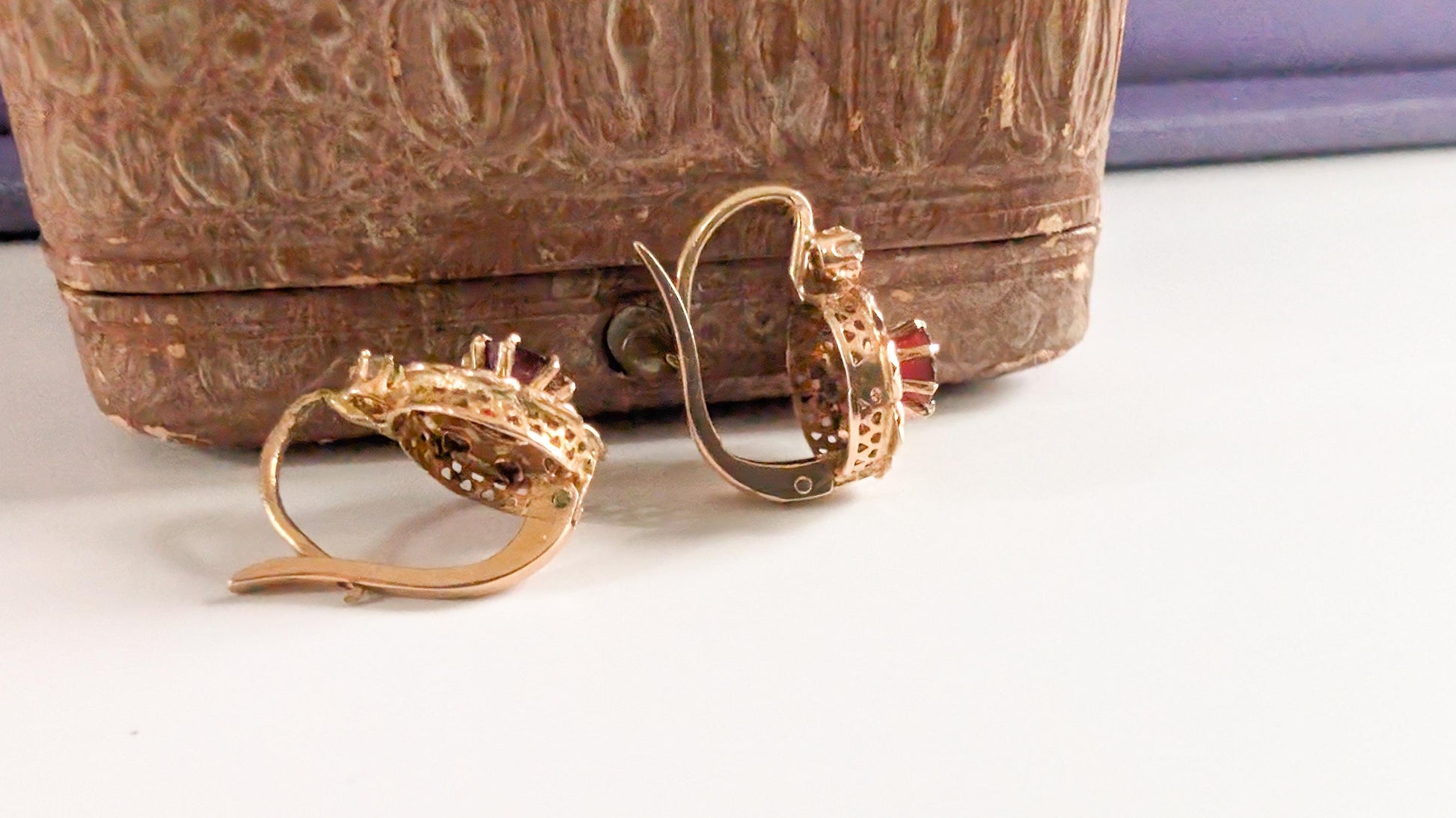 Vintage earrings

OMC diamond jewel

Gold earrings

edwardian earring

drop earrings

Diamond Earrings

diamond earring

cluster earring

antique earrings

antique earring

antique diamond

1900 earrings

18K diamond earrings