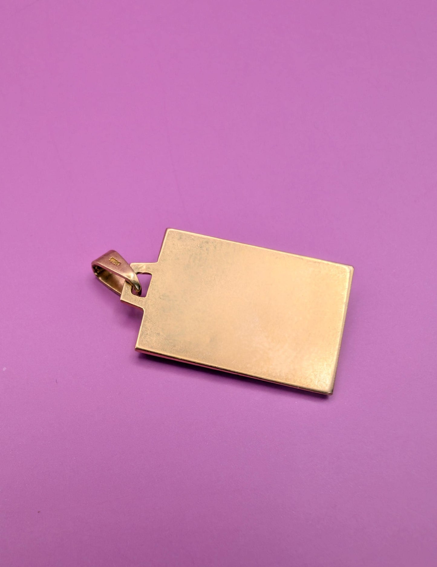 Vintage 18K Gold Taurus Medal – Bull Zodiac Pendant, horoscope pendant