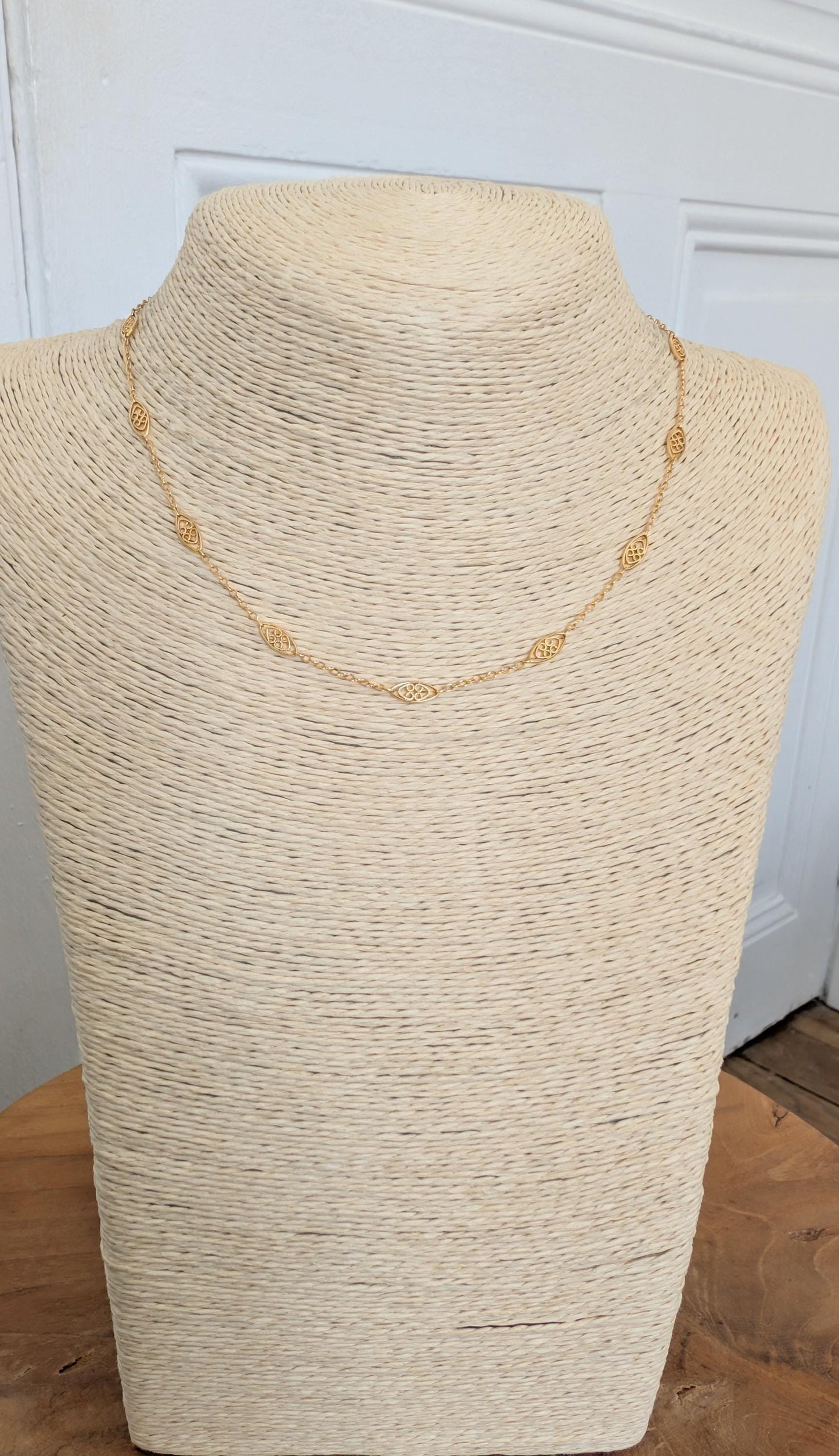 victorian necklace

solid gold chain

jewelry

Gold necklace

gift for wife

gift for her

filigree gold chain

filigree chain

antique gold chain

antique filigree

18K necklace

18K gold necklace

18K gold chain