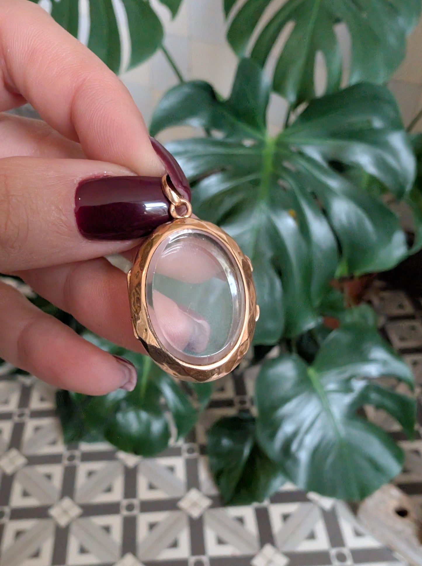 18k Gold Beveled Glass Locket - French Napoleon III Shaker Locket