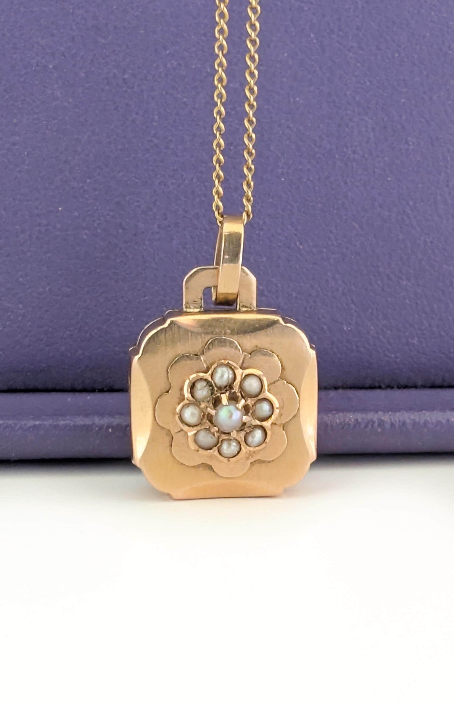 Antique 18k Victorian engraved locket with thick glass partition and Pearls Antique Victorian 18ct Gold locket French Napoleon III Locket
