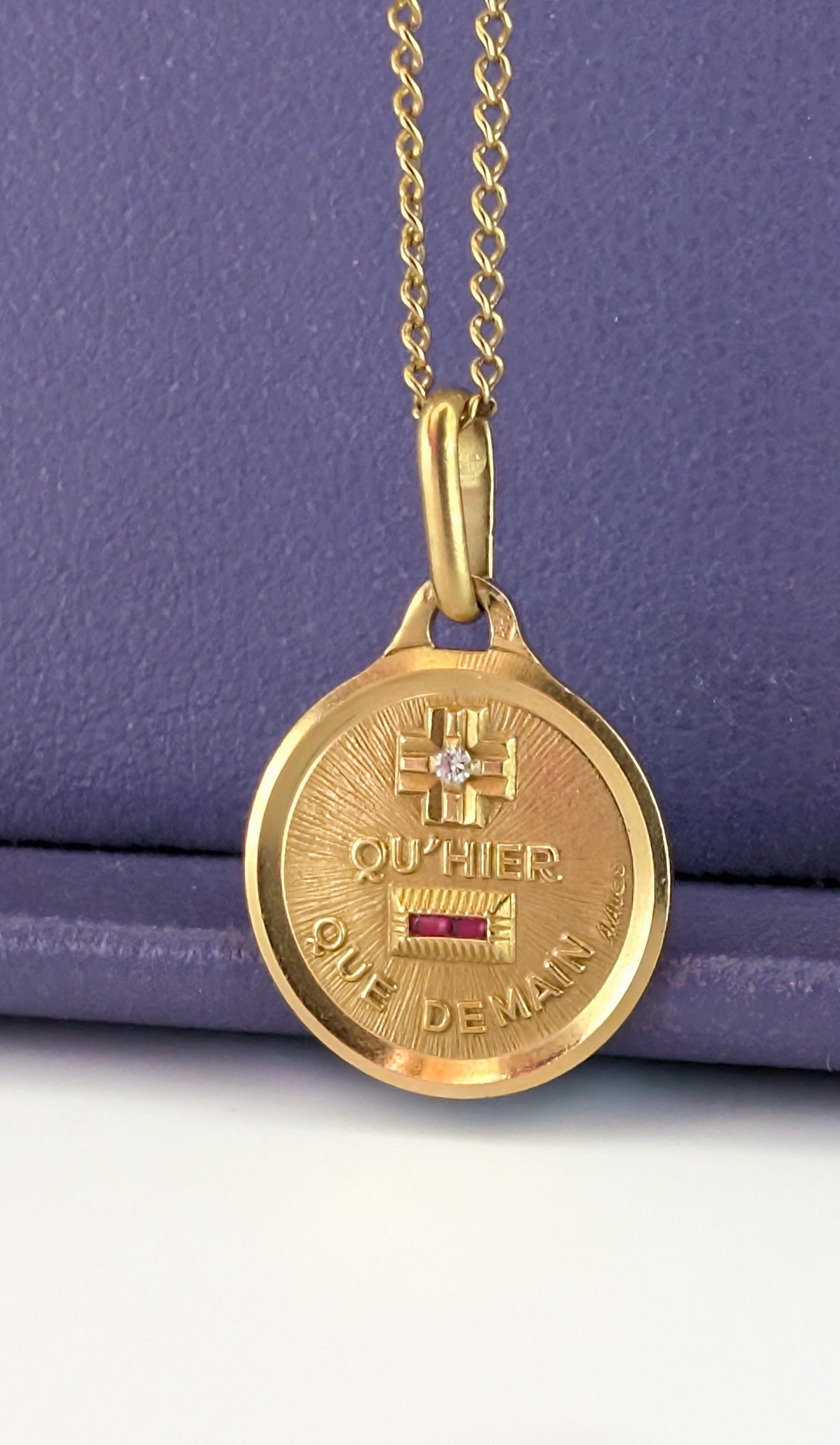 18K Authentic Plus qu'hier et moins que demain Eternal Love medallion Original Augis charm Diamond and Ruby Solid gold pendant love pendant