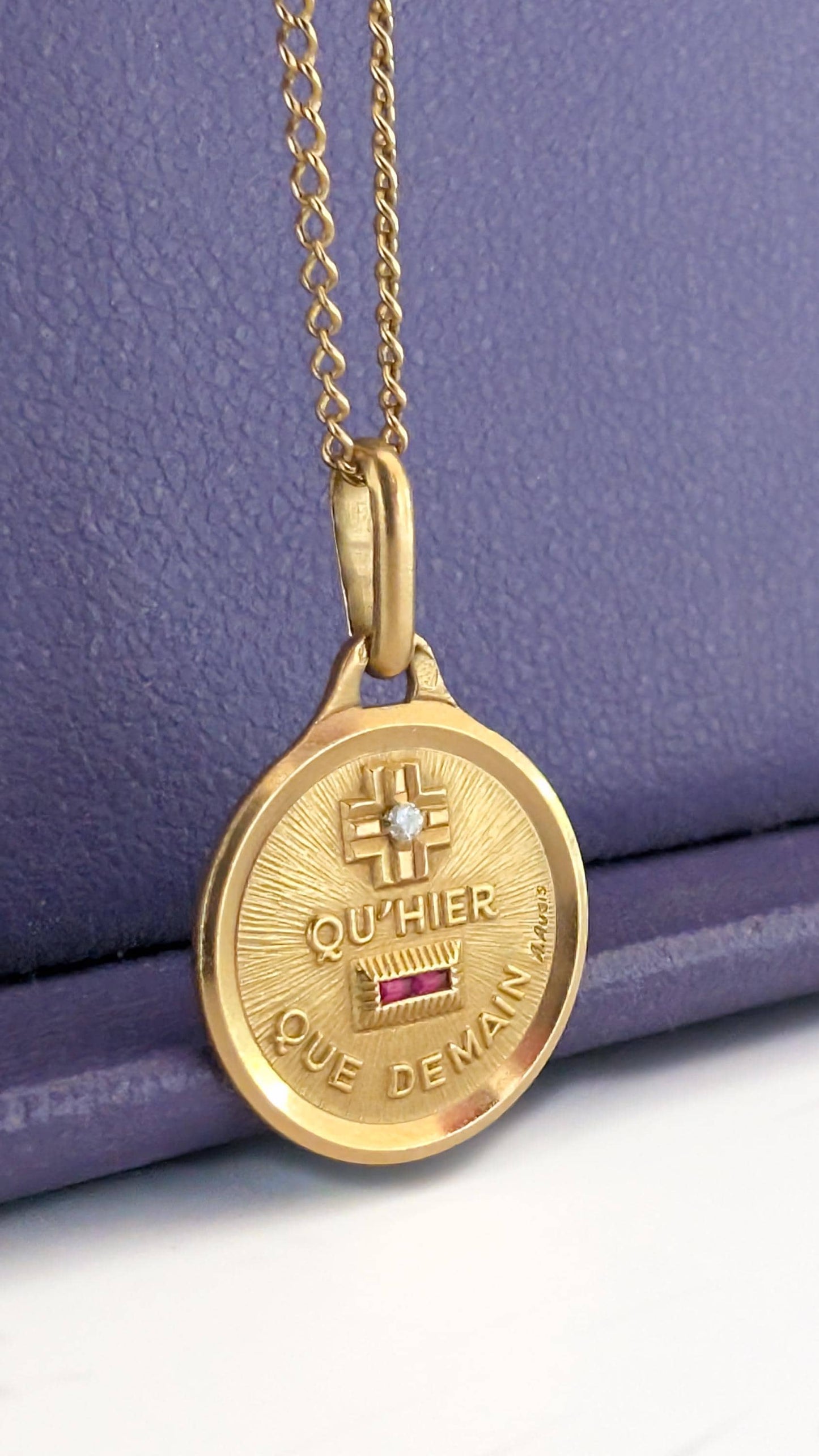 18K Authentic Plus qu'hier et moins que demain Eternal Love medallion Original Augis charm Diamond and Ruby Solid gold pendant love pendant