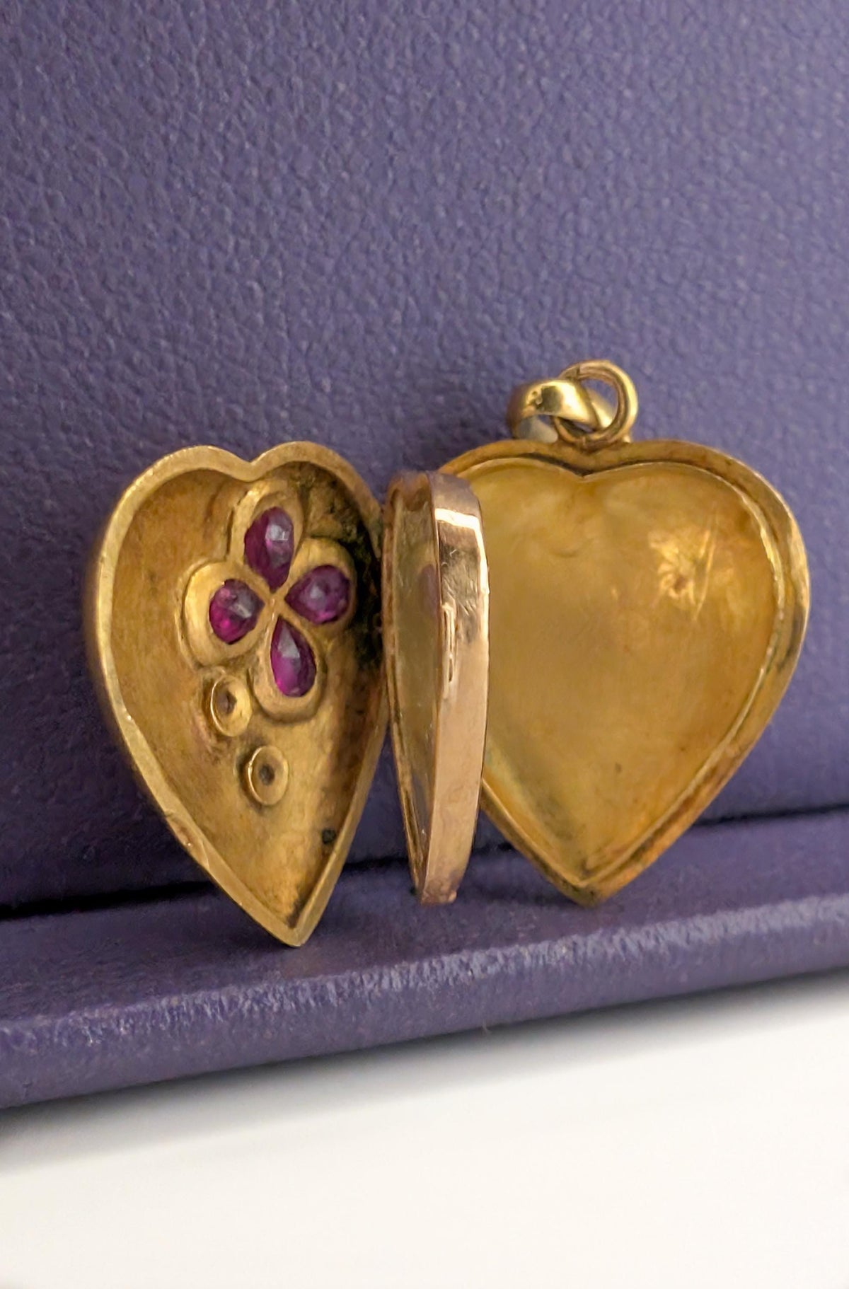 Poetic Antique French 18K Solid Yellow Gold Heart Locket — Garnets & Rose-Cut Diamonds