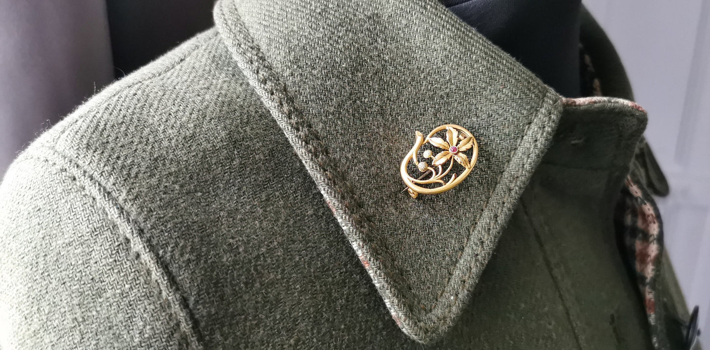 French antique c1900s Belle Epoque gold filled flower brooch with ruby paste stone