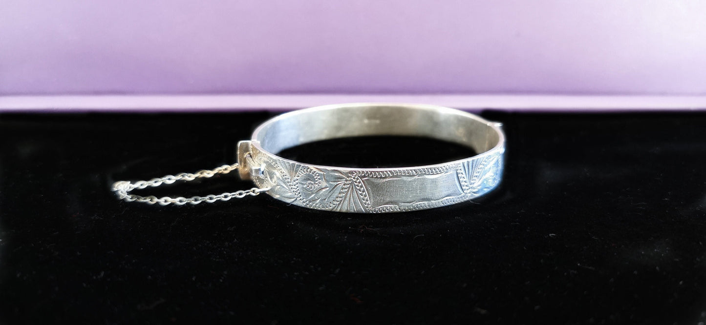 Victorian Antique Silver Bangle Bracelet with Box Clasp XIX Century bracelet