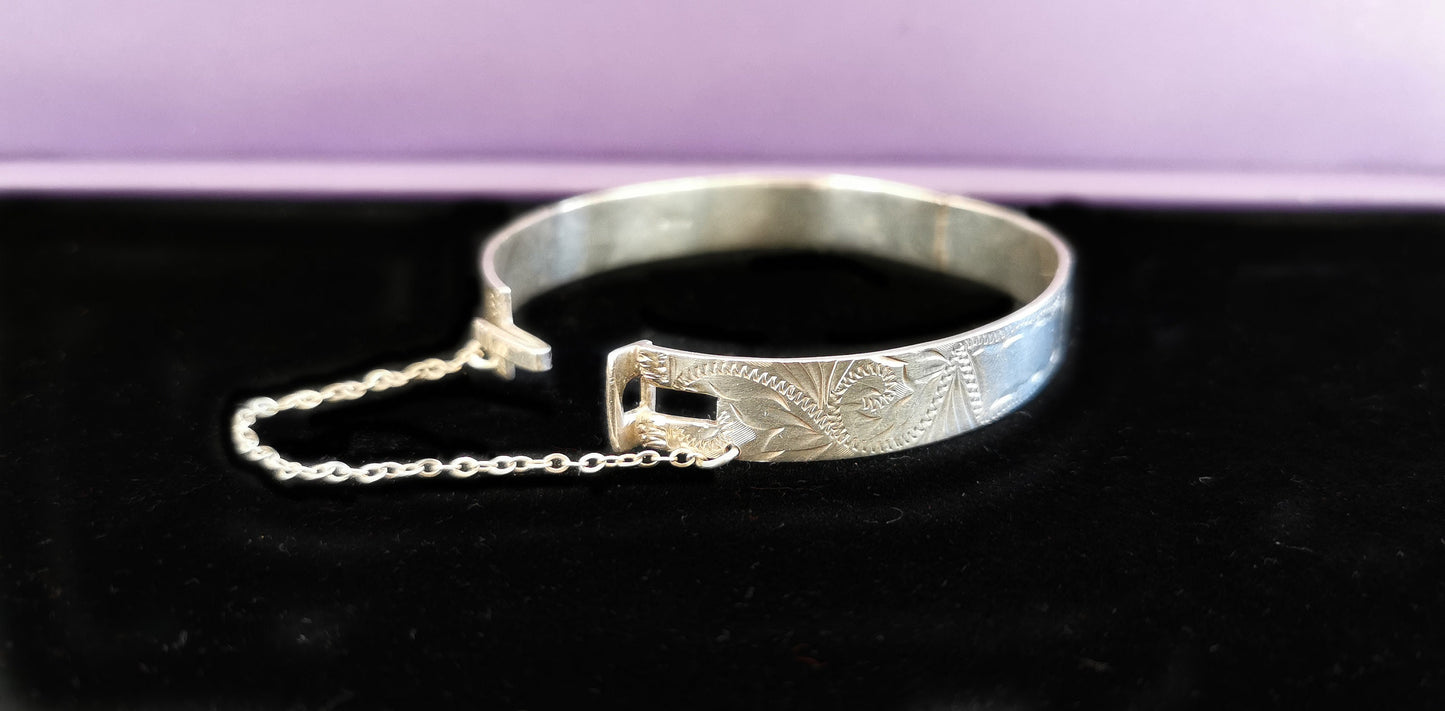 Victorian Antique Silver Bangle Bracelet with Box Clasp XIX Century bracelet