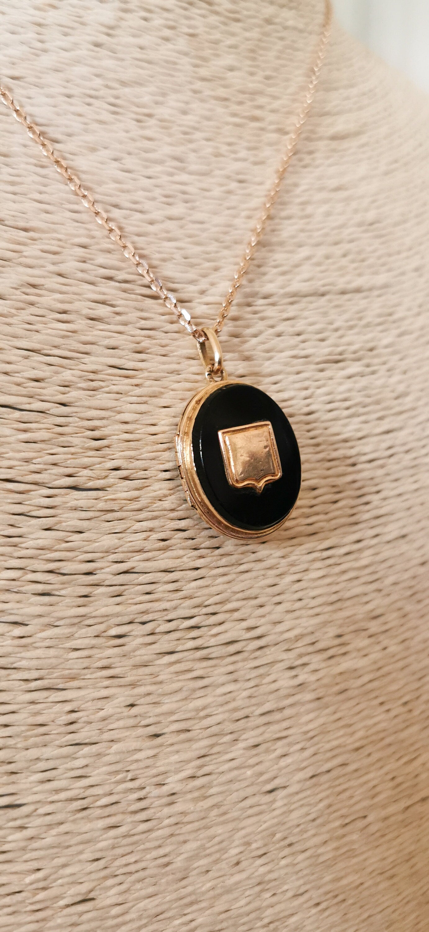 Antique 18K Gold Victorian onyx locket Napoleon III Reliquary photo holder  XIX century Mourning locket Gift for Him Gift for Her