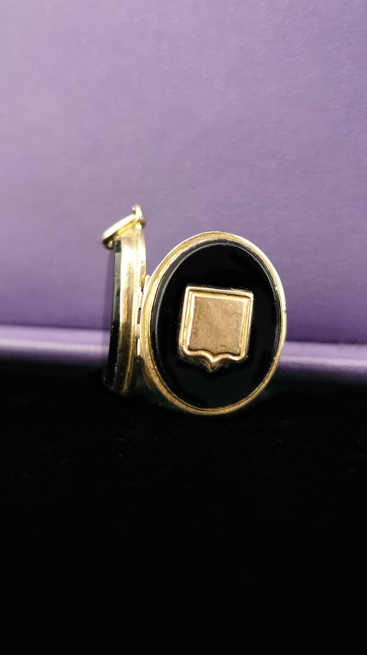 Antique 18K Gold Victorian onyx locket Napoleon III Reliquary photo holder  XIX century Mourning locket Gift for Him Gift for Her