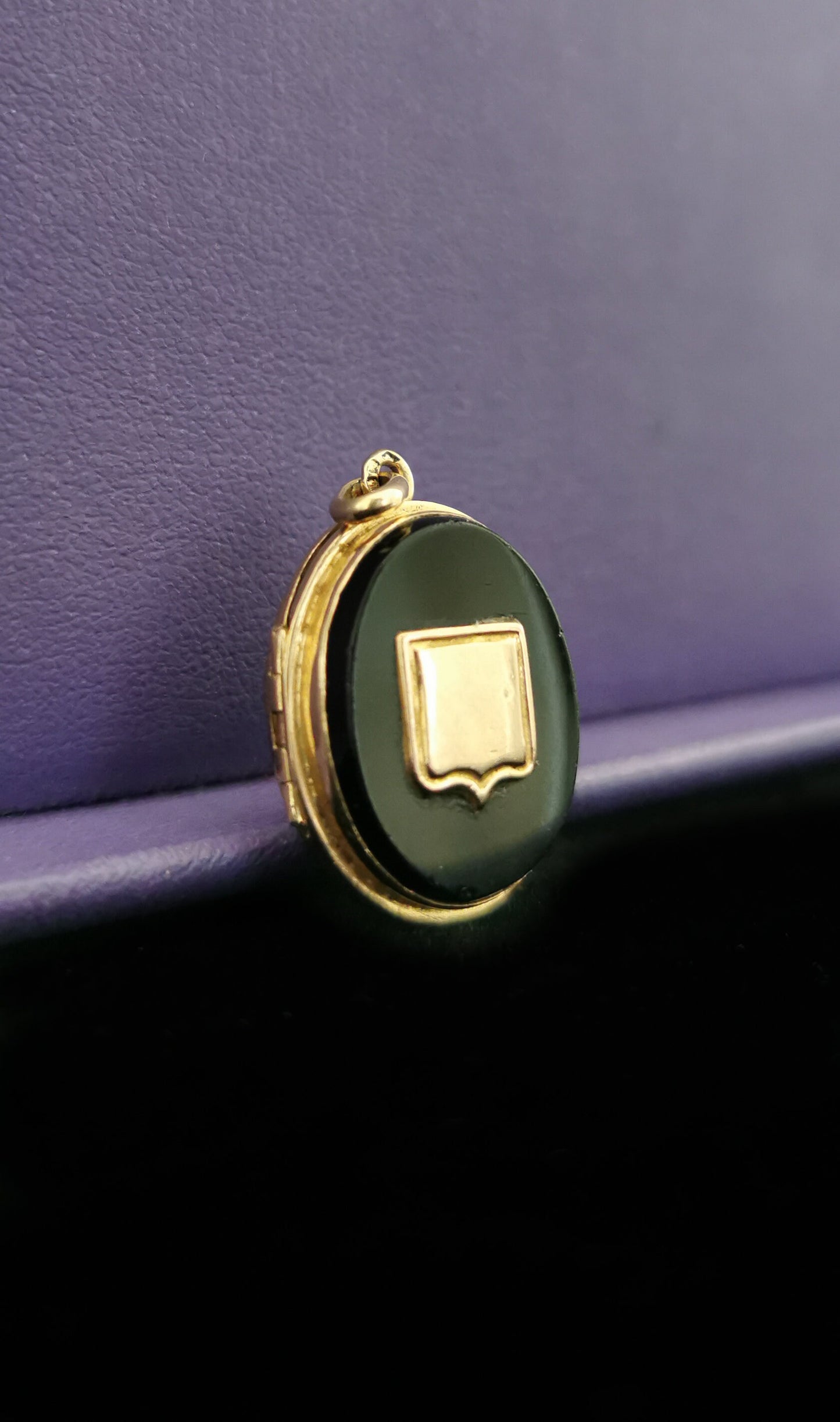 Antique 18K Gold Victorian onyx locket Napoleon III Reliquary photo holder  XIX century Mourning locket Gift for Him Gift for Her