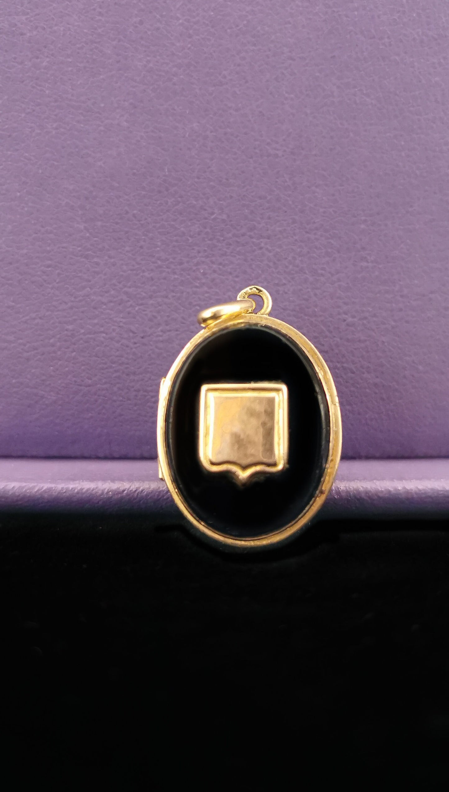 Antique 18K Gold Victorian onyx locket Napoleon III Reliquary photo holder  XIX century Mourning locket Gift for Him Gift for Her