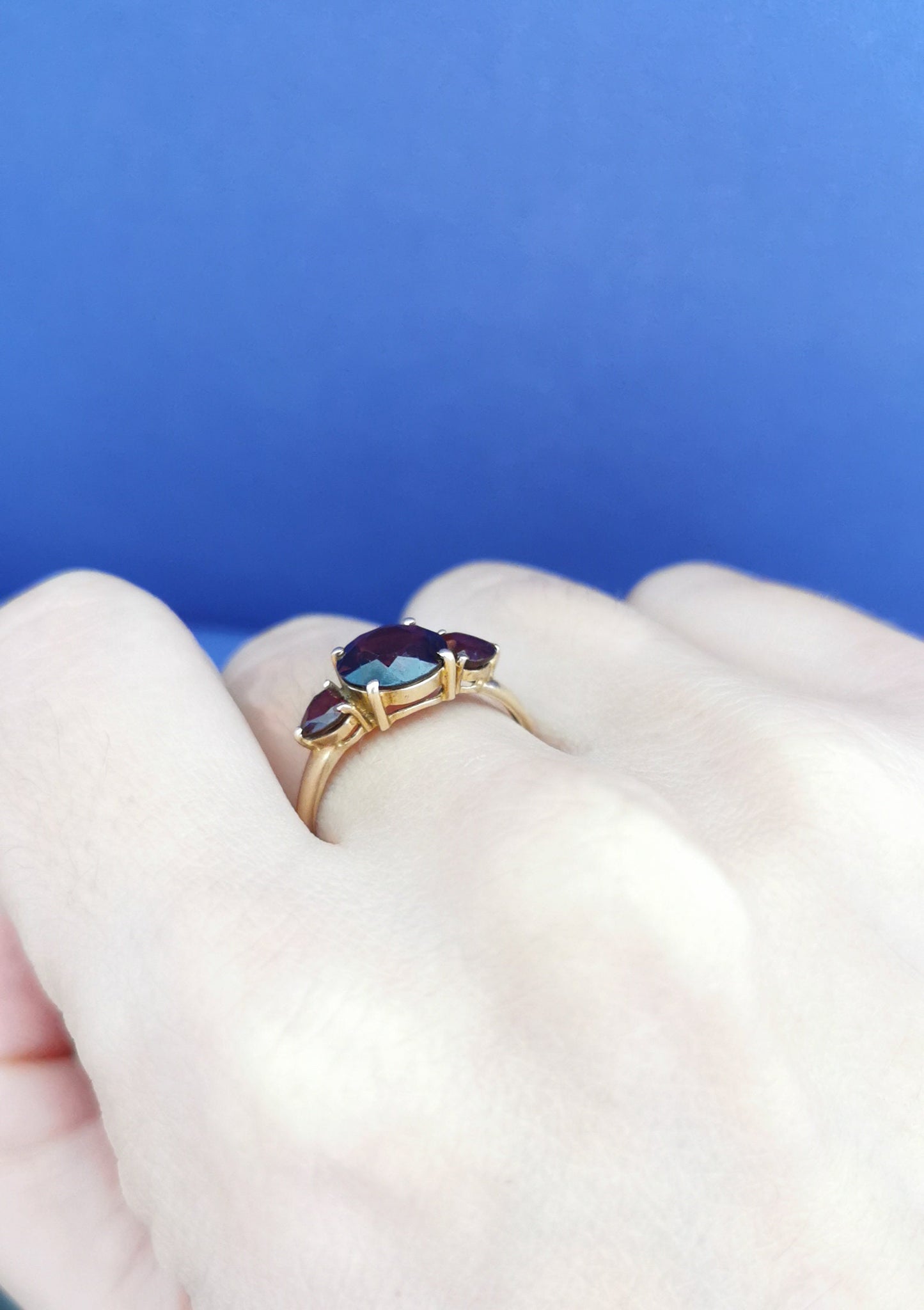 Garnet 18k Engagement Ring Round Cut Garnet Ring Anniversary Ring Vintage Garnet Gold Wedding Ring Anniversary Gift for Her Healing Stone