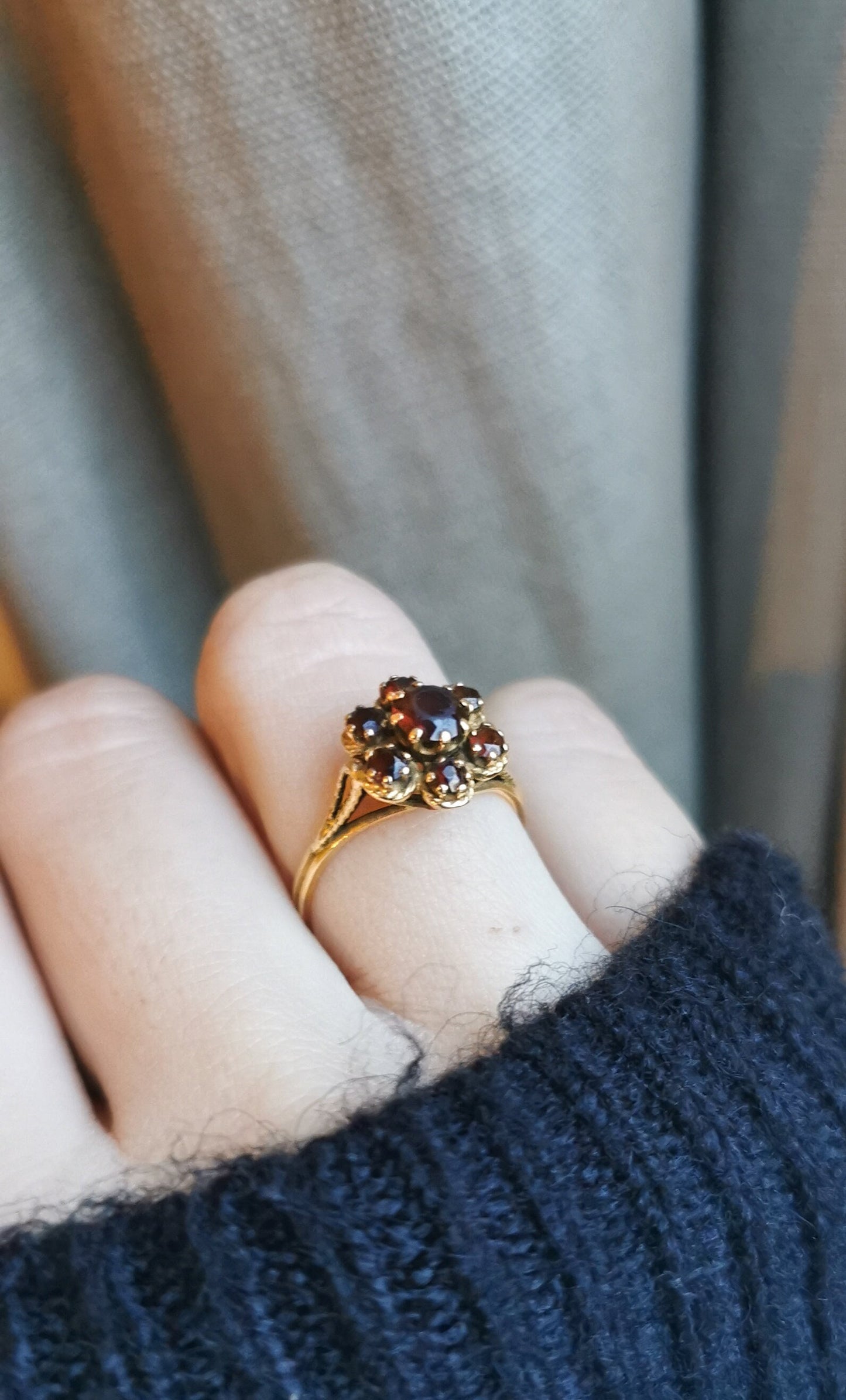 Antique 14ct Gold fire Red Garnet Ring Vintage Cluster Ring Gold Garnet Ring Anniversary Ring Edwardian Garnet Ring Victorian cluster ring