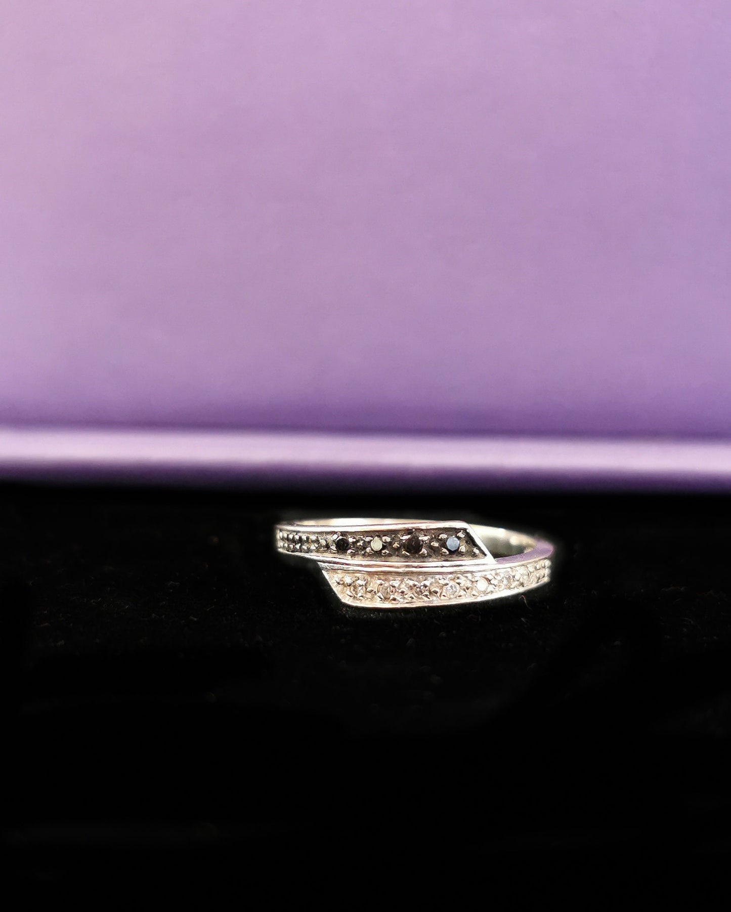 18K Black & White Diamond Gold ring Antique 18 k diamond ring Vintage diamond ring anniversary Ring Diamond ring gift for Her