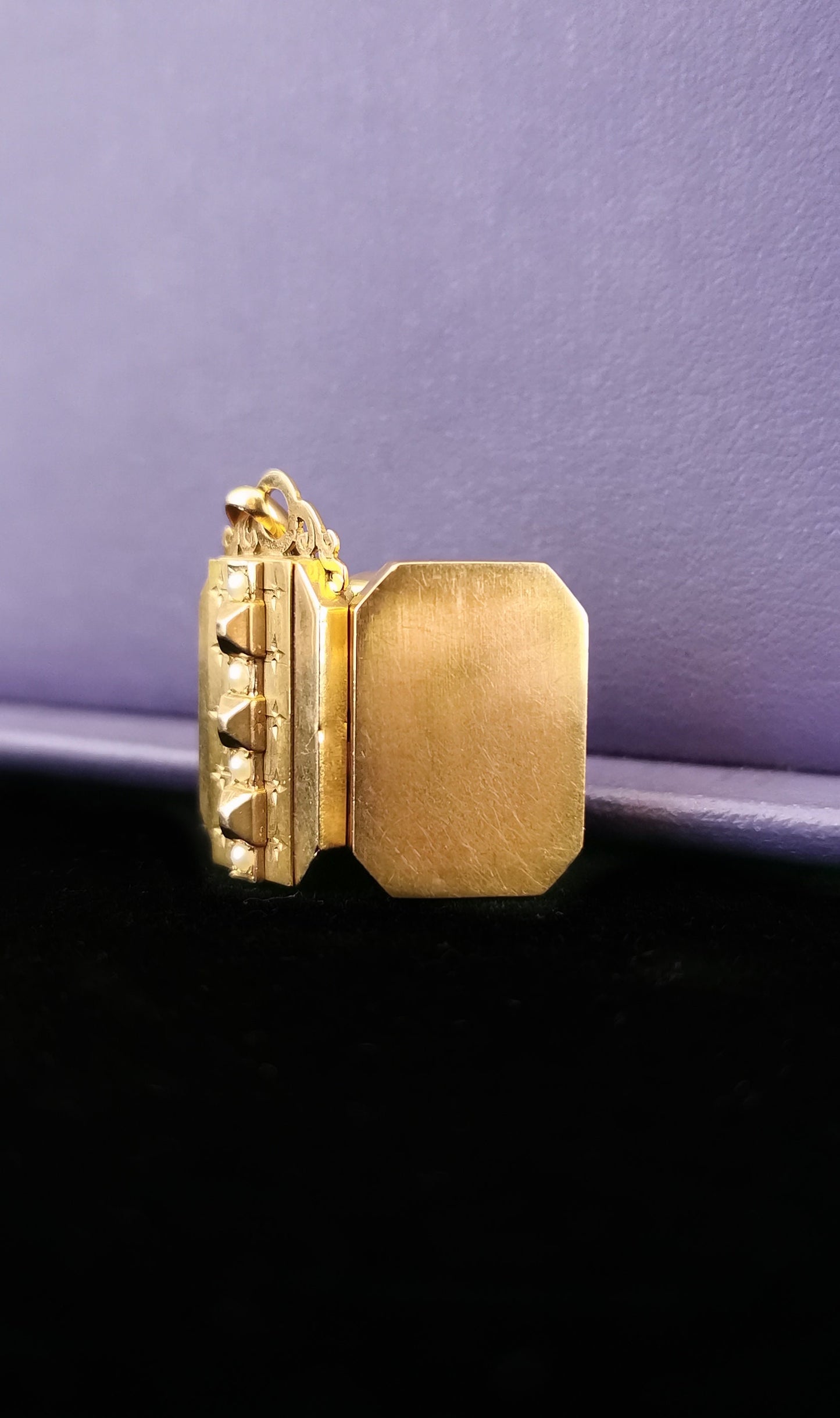 Antique 18ct Victorian engraved locket with thick glass partition and Pearls Antique Victorian 18ct Gold locket French Napoleon III Locket