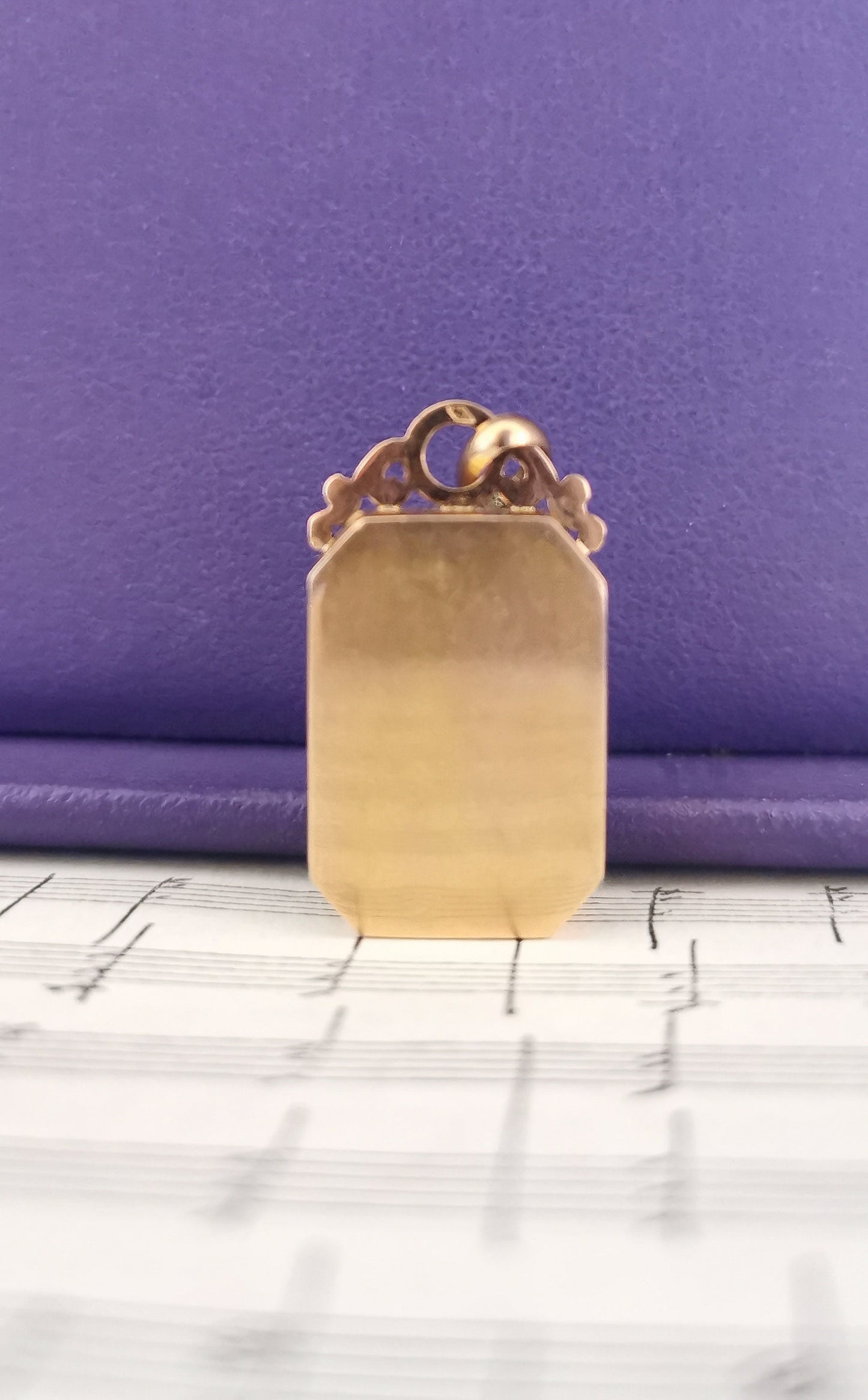 Antique 18ct Victorian engraved locket with thick glass partition and Pearls Antique Victorian 18ct Gold locket French Napoleon III Locket