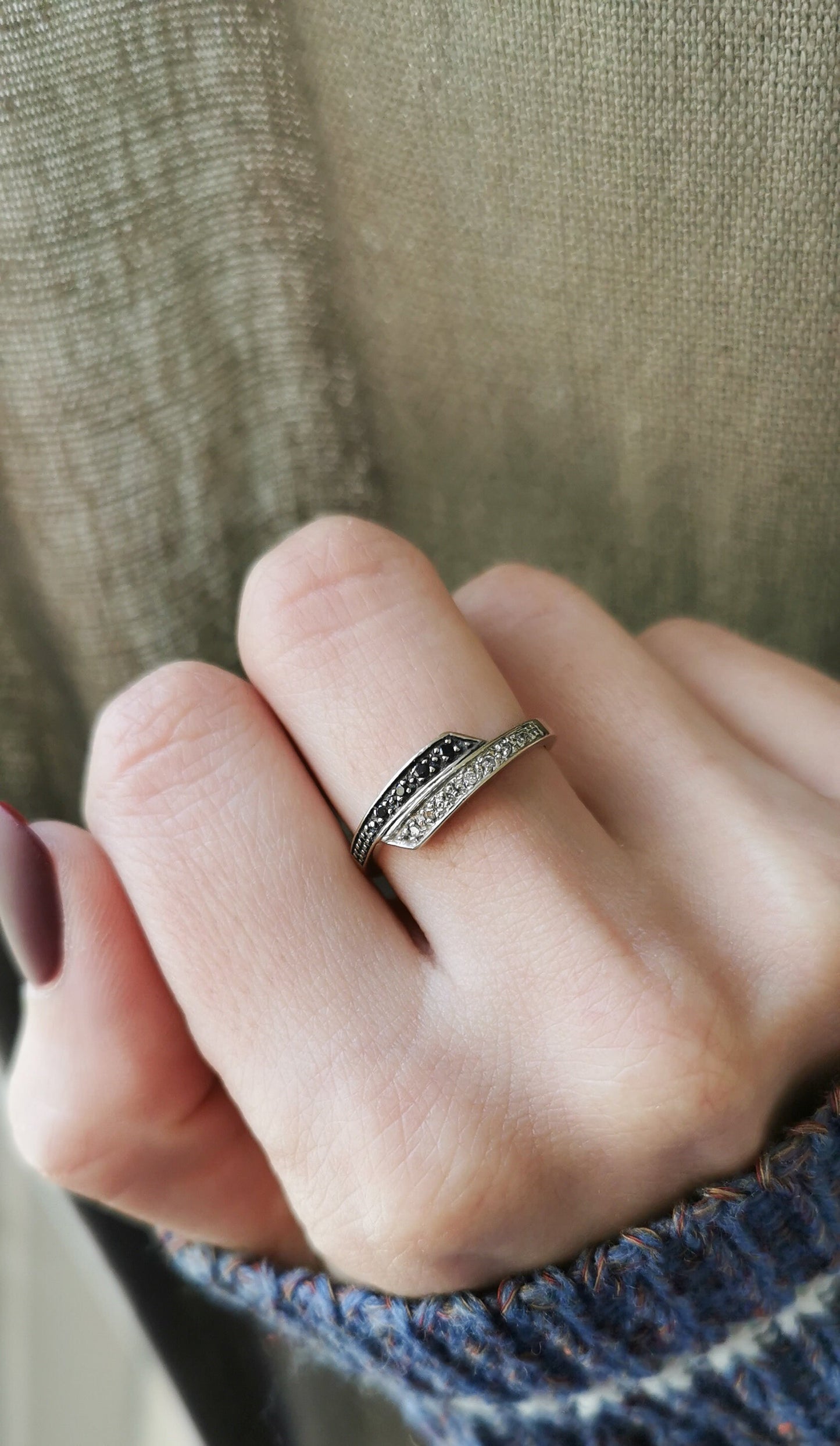 18K Black & White Diamond Gold ring Antique 18 k diamond ring Vintage diamond ring anniversary Ring Diamond ring gift for Her