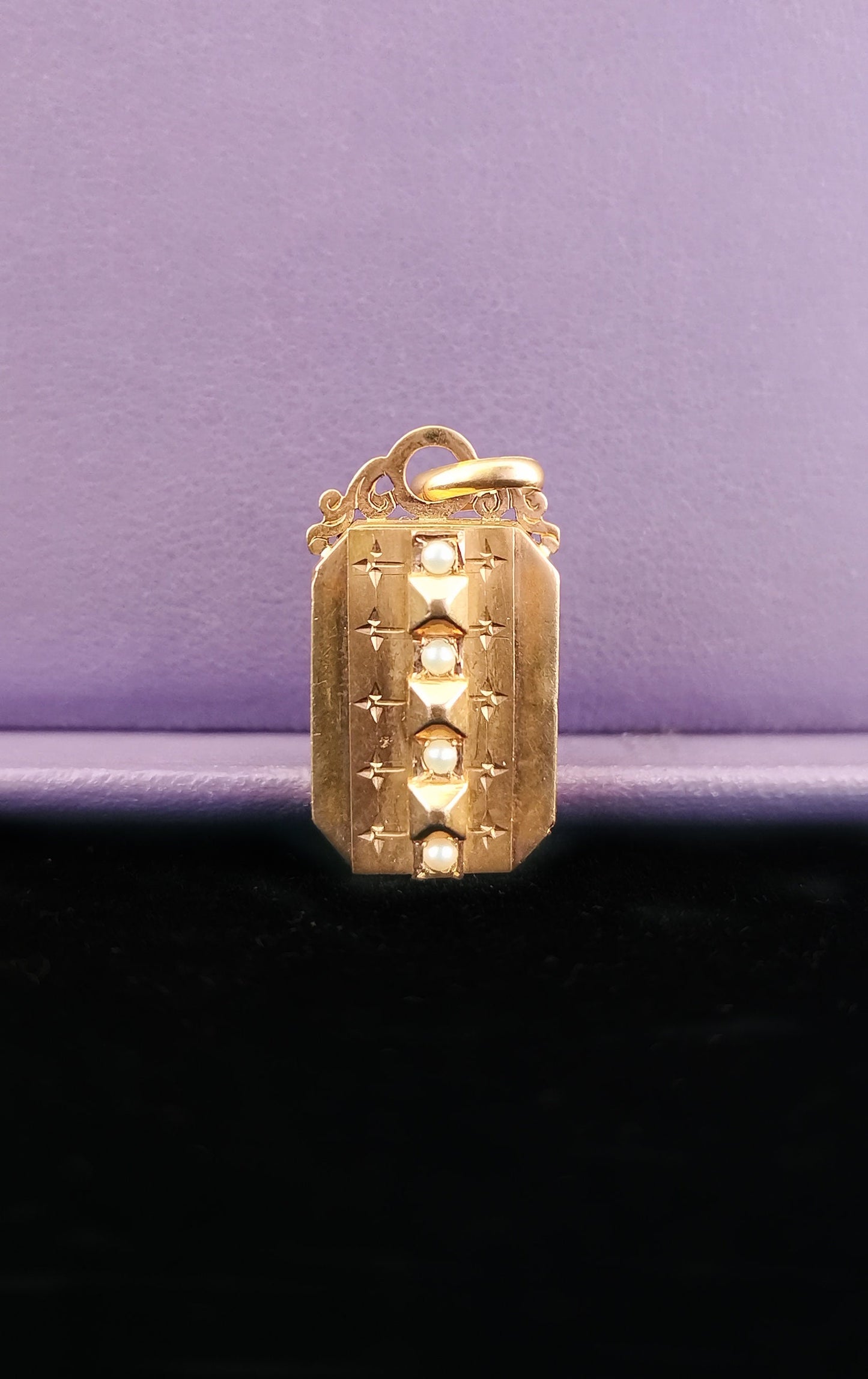 Antique 18ct Victorian engraved locket with thick glass partition and Pearls Antique Victorian 18ct Gold locket French Napoleon III Locket