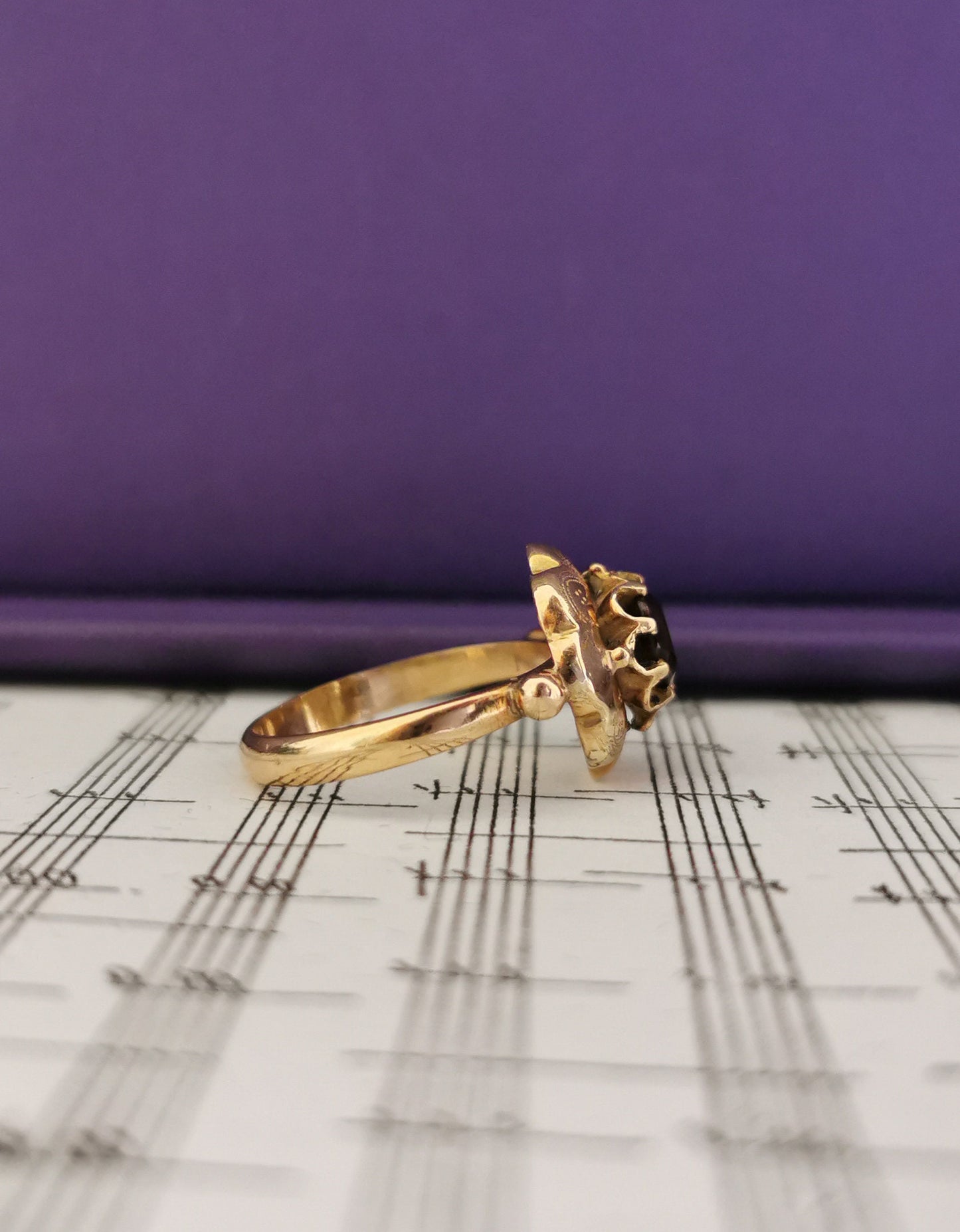 1850's Antique Ring French 18ct Gold Garnet Ring Antique Victorian Ring