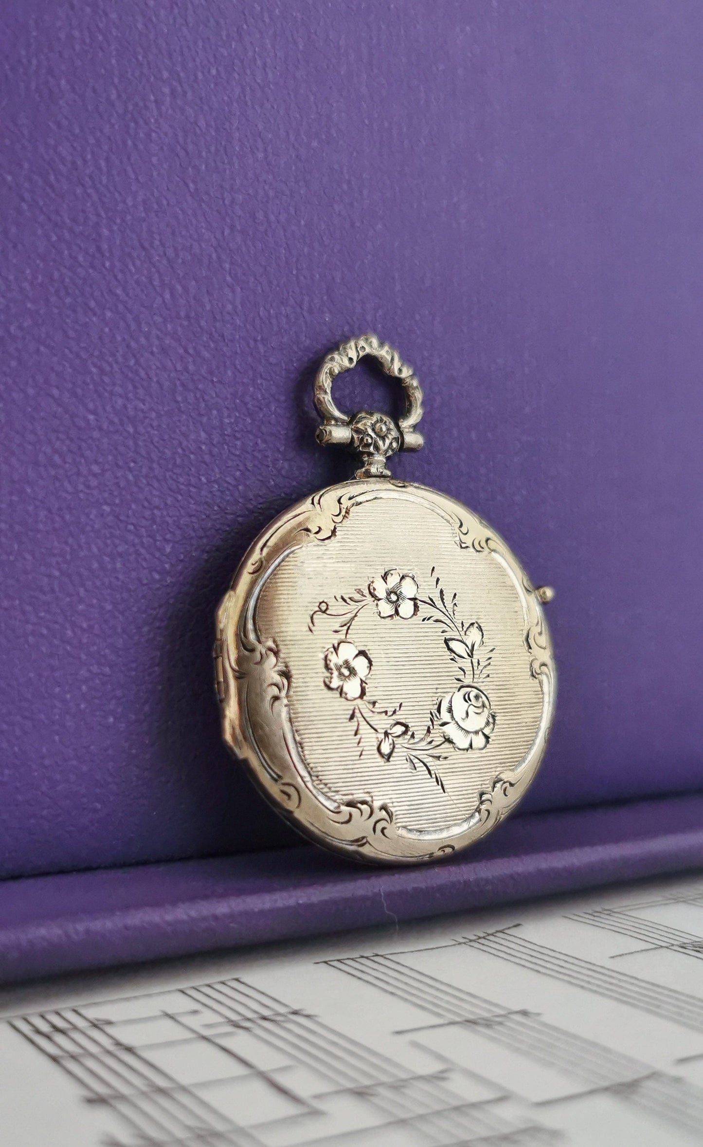 1890s Antique Locket with glass Partition Art Nouveau Silver Photo Holder Locket Gift for Her Silver Locket