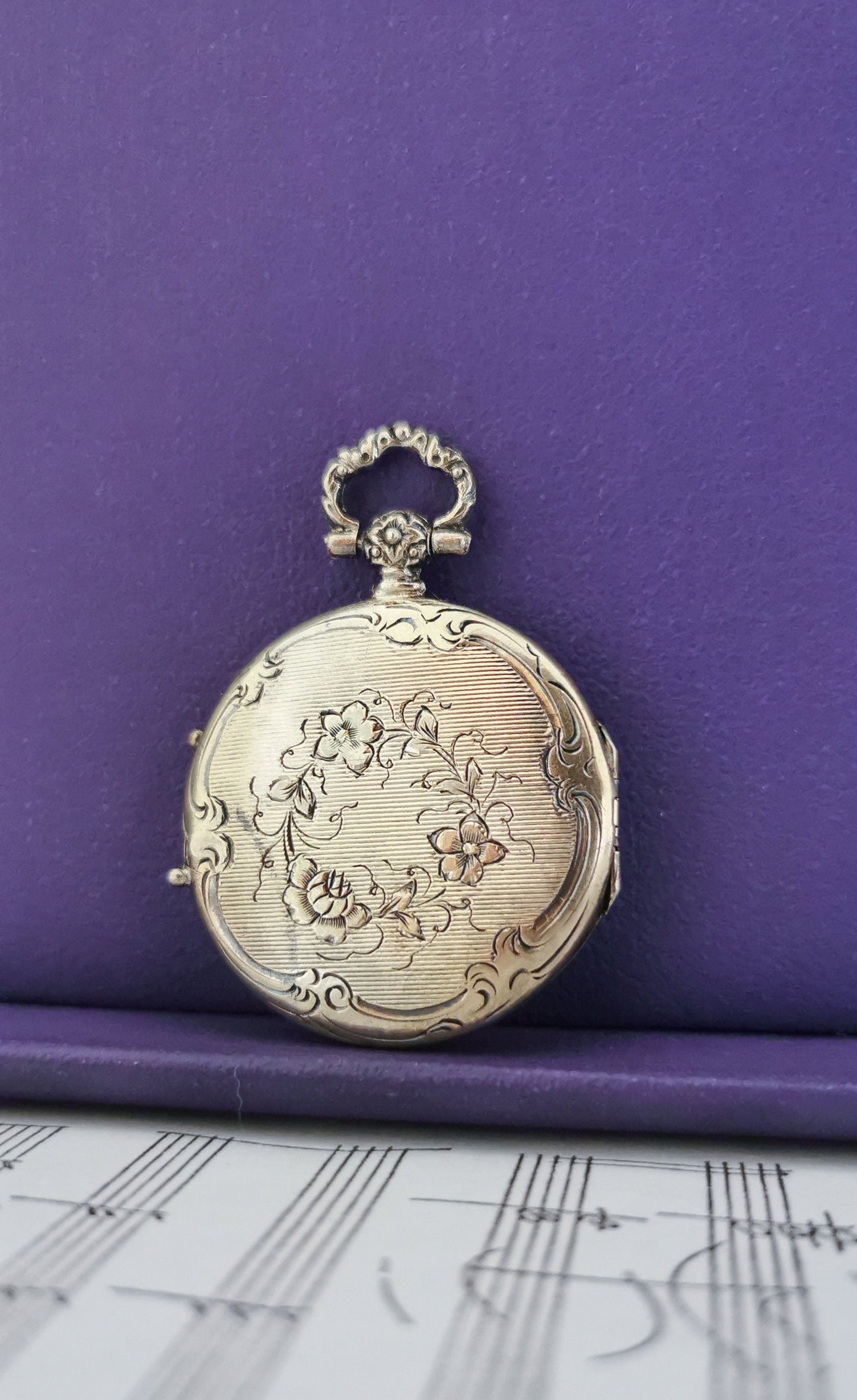 1890s Antique Locket with glass Partition Art Nouveau Silver Photo Holder Locket Gift for Her Silver Locket