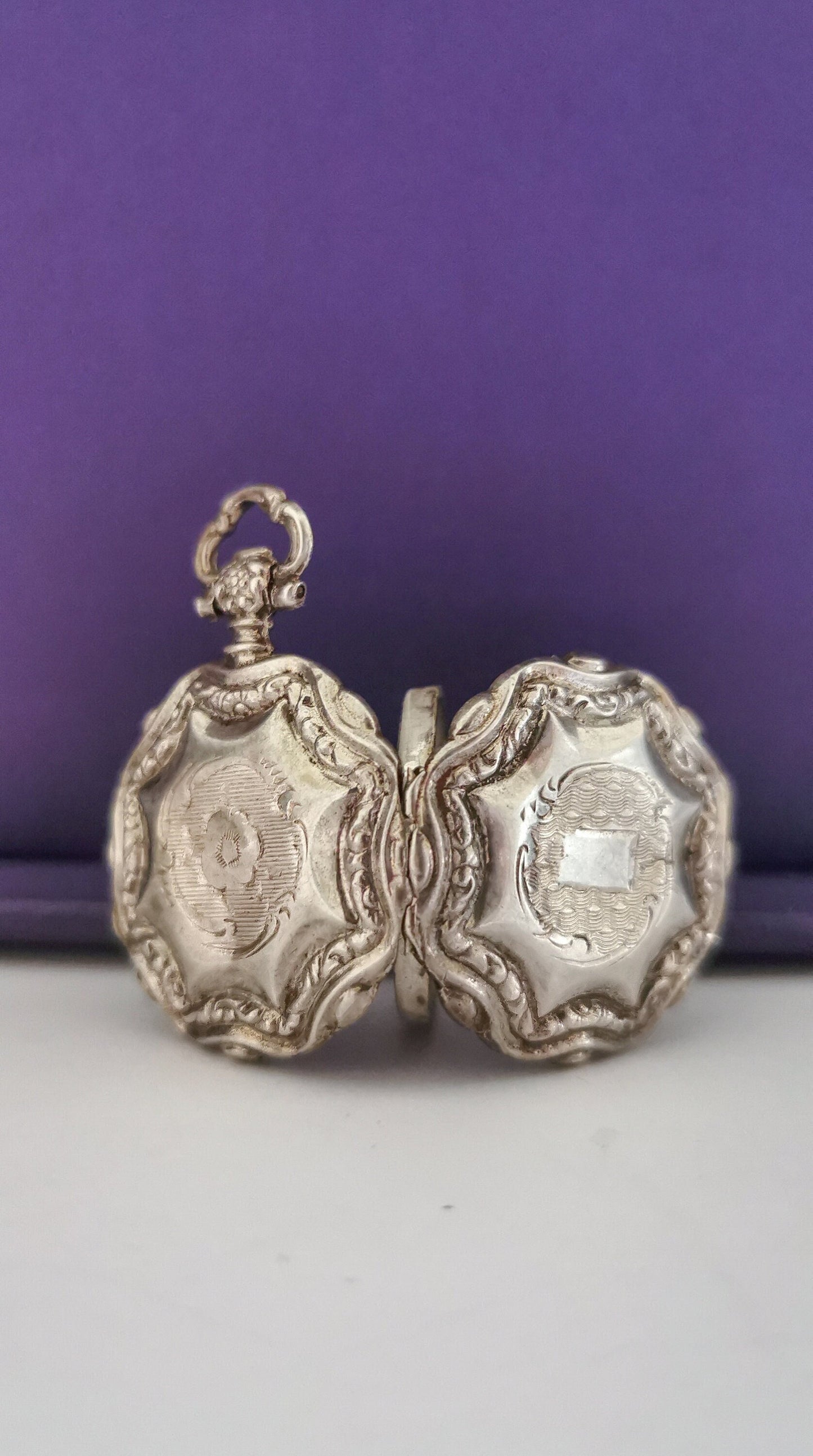 Art Nouveau Guilloche Locket Glass partition Antique French locket c. 1900 Silver Floral Locket Antique locket Vintage pendant gift for her