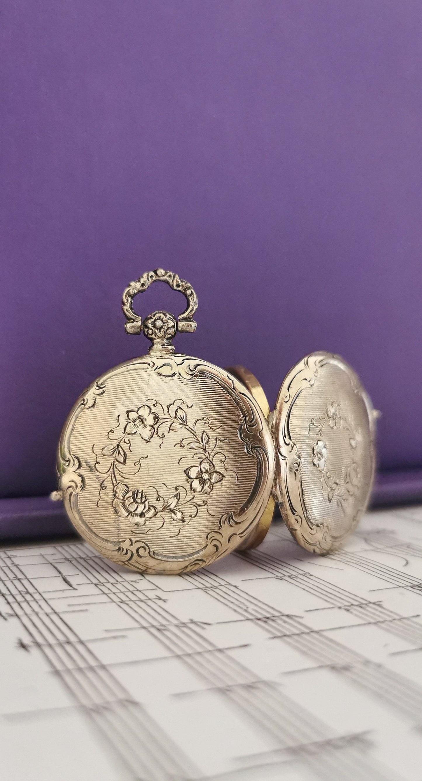 1890s Antique Locket with glass Partition Art Nouveau Silver Photo Holder Locket Gift for Her Silver Locket