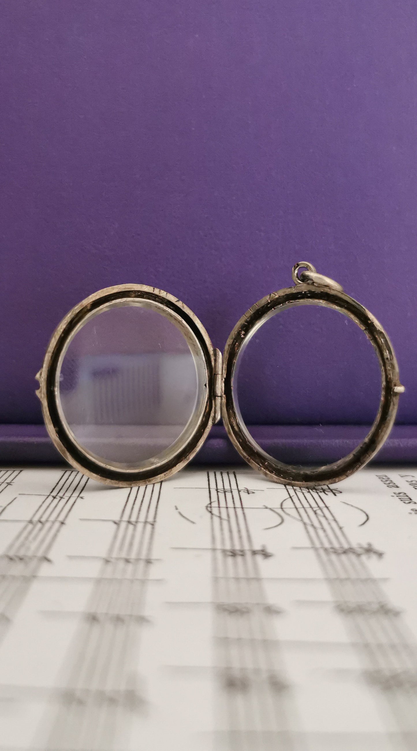 Antique 1900 Edwardian Silver French locket Silver glass locket Antique Photo holder Antique porte photo Glass locket Gift for Her